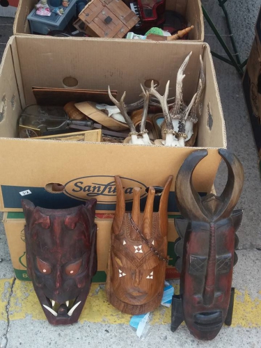 bazarul de vechituri